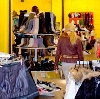 Магазины одежды и обуви в Смоленском